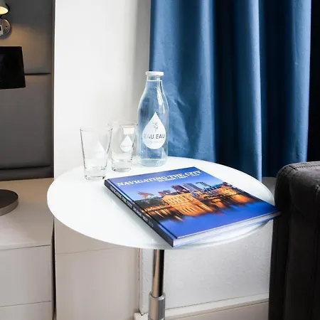 Hotell Room11 Haag